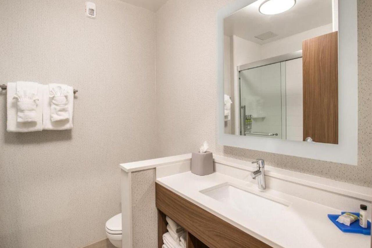 Holiday Inn Express & Suites Racine By Ihg Kültér fotó