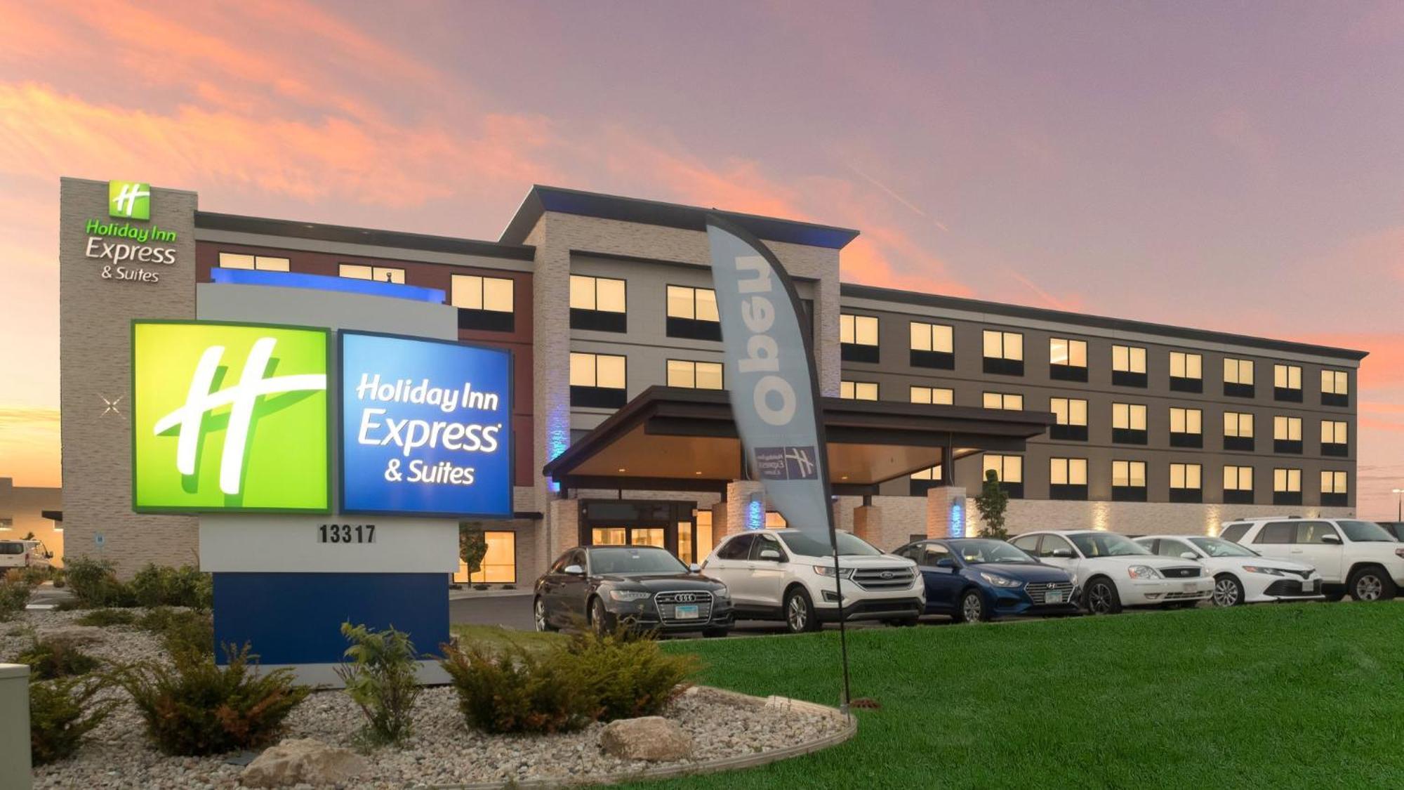 Holiday Inn Express & Suites Racine By Ihg Kültér fotó
